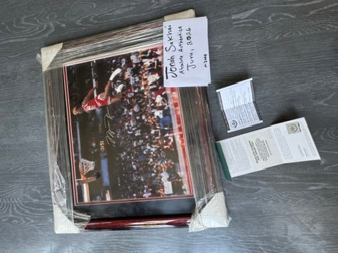 Michael Jordan Signed Gatorade Dunk Photo 16x20 UDA with Card Framed