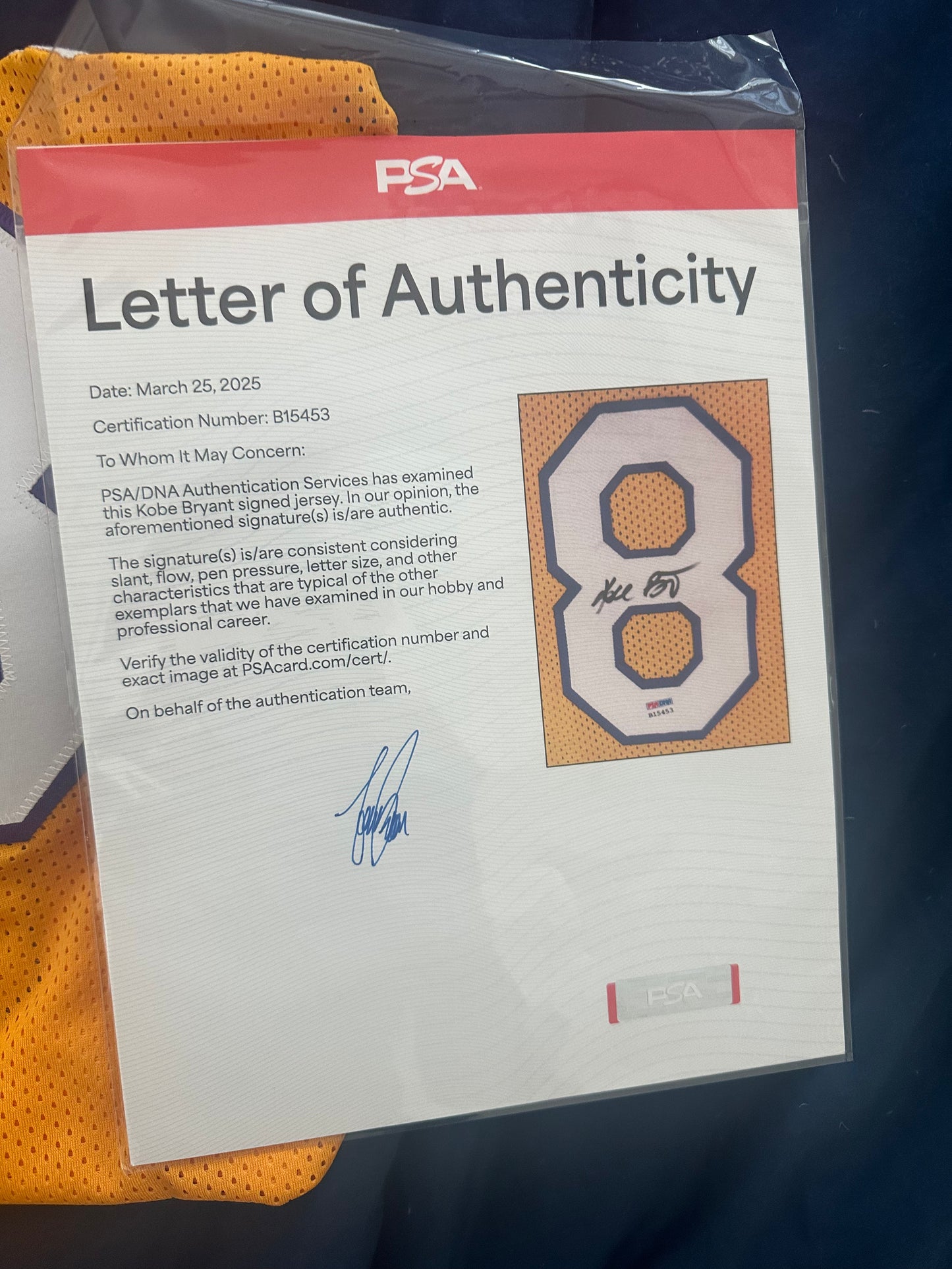 Kobe Bryant Signed Custom #8 Jersey PSA DNA LOA
