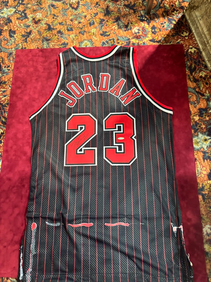 Michael Jordan Signed 1996-97 Chicago Bulls Authentic Pro Cut Alternate Pinstripe Jersey (UDA COA)