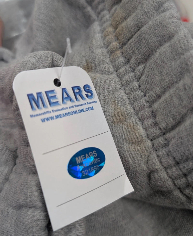 Kobe Bryant 2004-2006 Game Worn Los Angeles Lakers Sweatpants – MEARS LOA