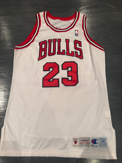 Michael Jordan jersey FILL IN
