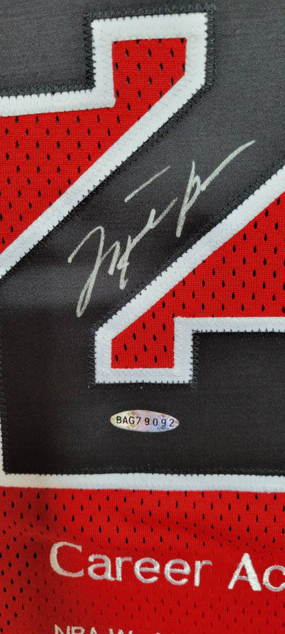 Michael Jordan Signed Authentic Jersey LE/123 UDA Red Bulls #23 UDA with card