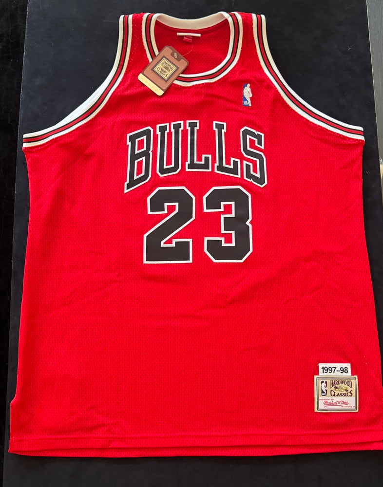 Michael Jordan Signed Red Bulls Jersey 22/23 - Hall of Fame Mitchell & Ness - UDA BAM02517 UDA Card and original box