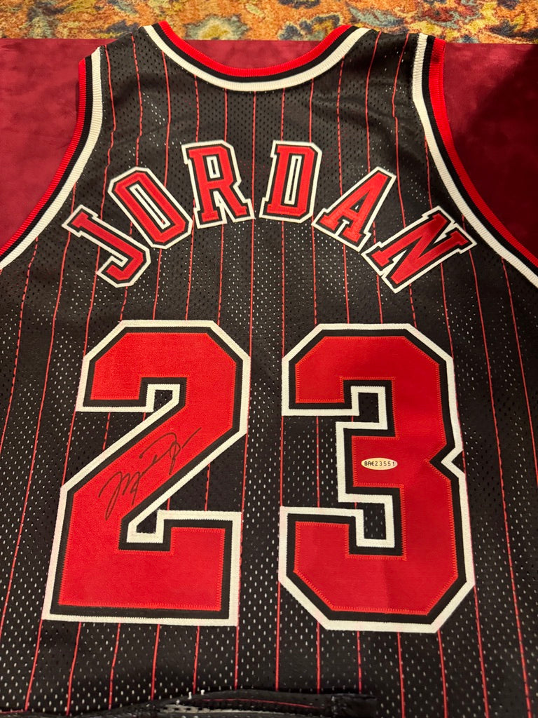 Michael Jordan Signed 1996-97 Chicago Bulls Authentic Pro Cut Alternate Pinstripe Jersey (UDA COA)