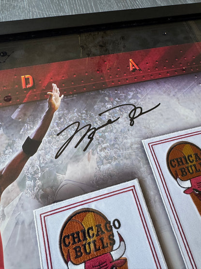 Michael Jordan Signed Bulls Championship Banners /223 - BAK28810 UDA with card