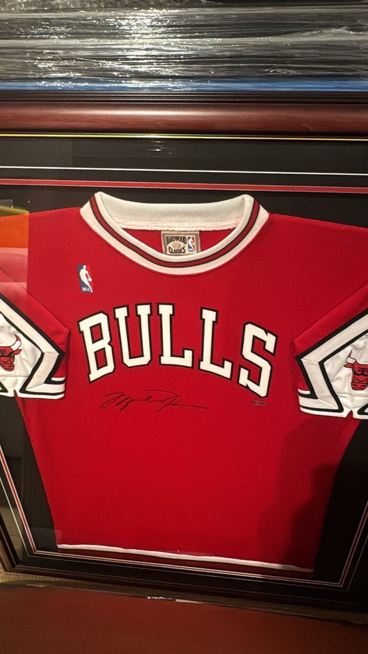 Michael Jordan Signed Chicago Bulls Warm Up Mitchell and Ness UDA WITH CARD ( FILL IN)
