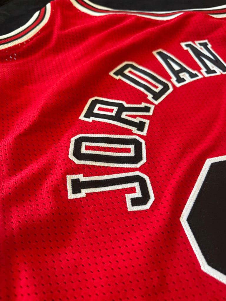 Michael Jordan Signed Red Bulls Jersey 22/23 - Hall of Fame Mitchell & Ness - UDA BAM02517 UDA Card and original box