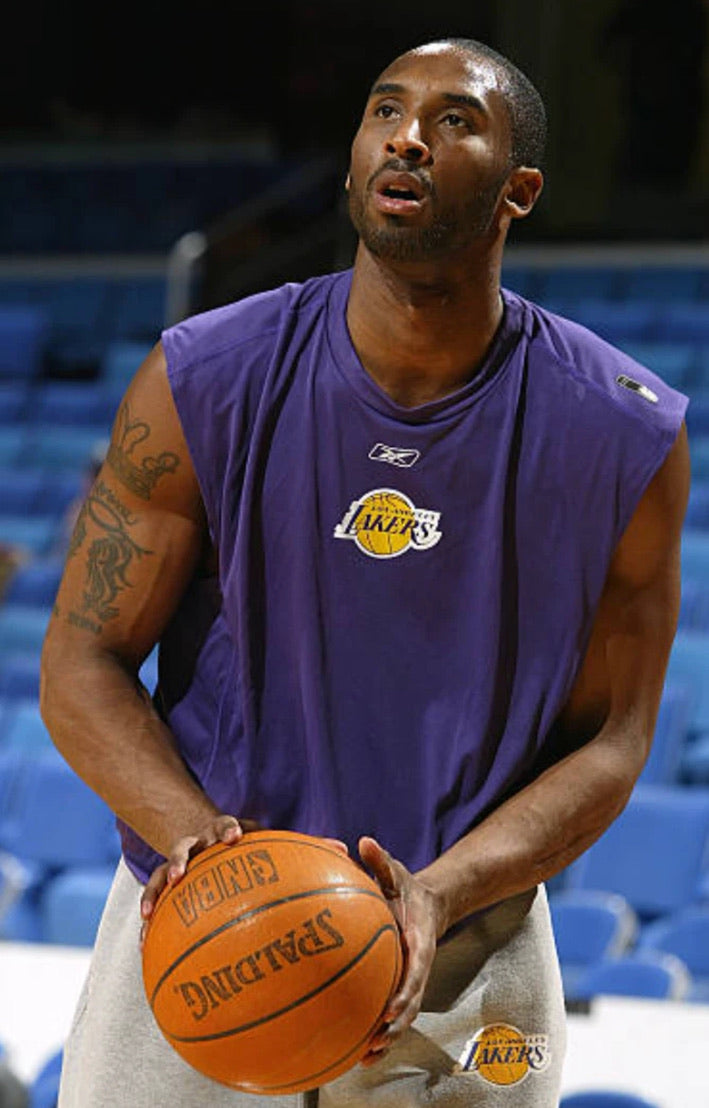 Kobe Bryant 2004-2006 Game Worn Los Angeles Lakers Sweatpants – MEARS LOA