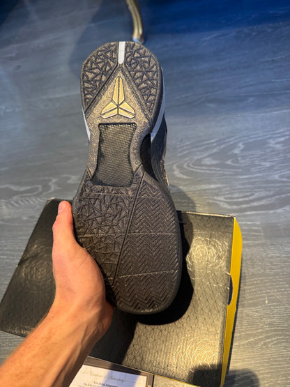 Kobe Bryant Signed Shoes Inscribed "Gold USA" Panini authenticated ULTRA RARE ( FILL IN )