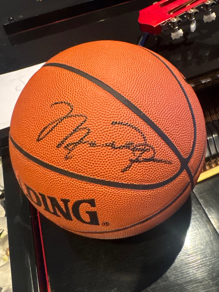 Michael jordan Signed Basketball GOAT LOA (Magic signed as well) VERY NICE SIG (FILL IN)