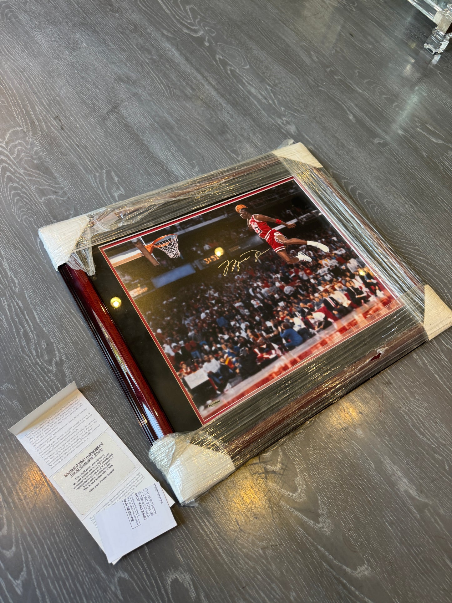 Michael Jordan Signed Gatorade Dunk Photo 16x20 UDA with Card Framed