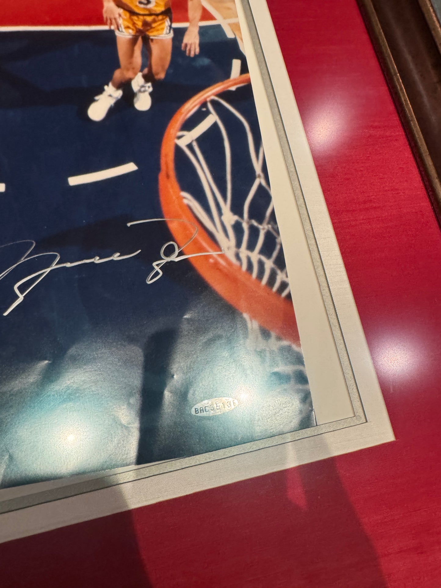 Michael Jordan Signed 16x20 Photo UDA + JSA LOA custom framed DAMADGED CHECK PHOTOS