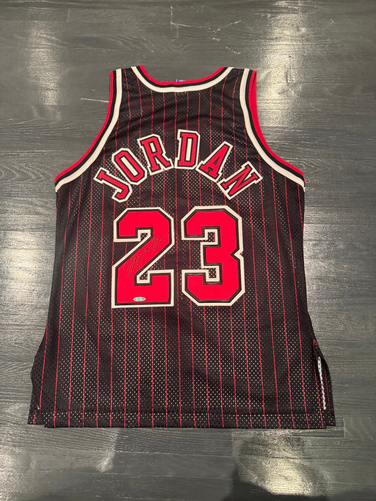 Michael Jordan Signed Pinstripe Jersey #23 Chicago Bulls UDA