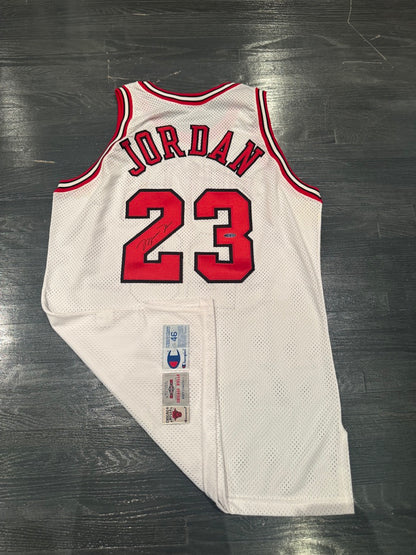Michael Jordan jersey FILL IN