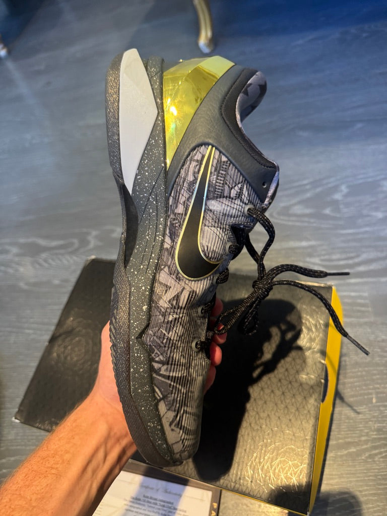 Kobe Bryant Signed Shoes Inscribed "Gold USA" Panini authenticated ULTRA RARE ( FILL IN )
