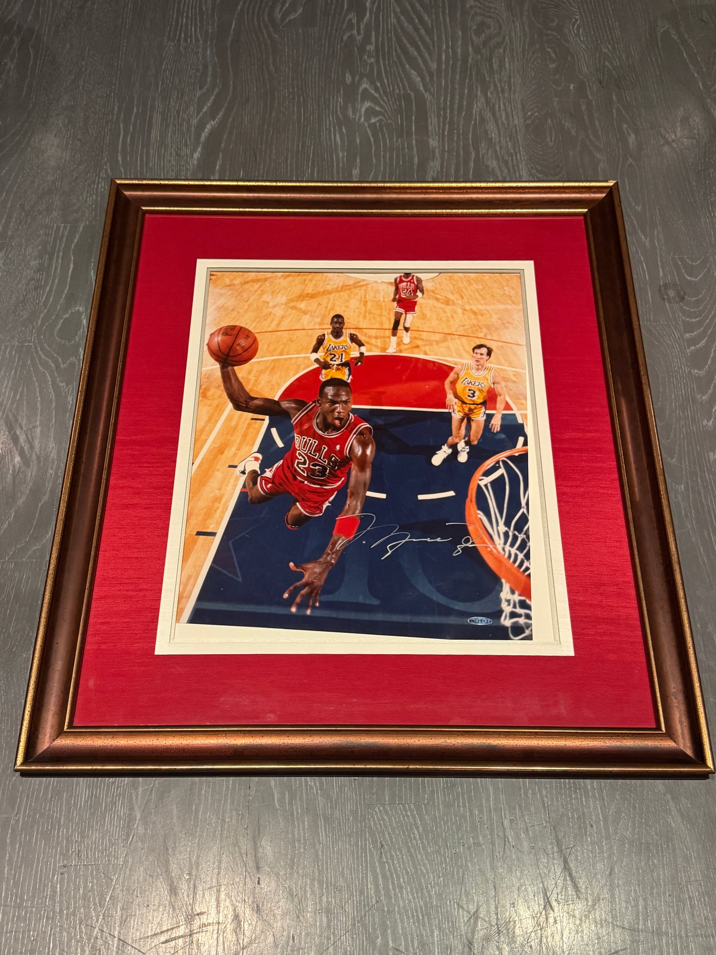 Michael Jordan Signed 16x20 Photo UDA + JSA LOA custom framed DAMADGED CHECK PHOTOS