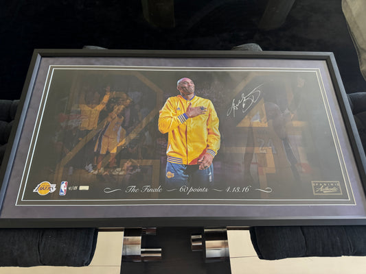 Kobe Bryant Signed OVersiized Panini Photo LE /124 ( FILL IN)