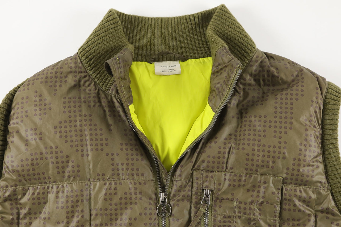 Michael Jordan's Air Jordan Jumpman Puffer Jackets (ex-"The Last Dance" Security Guard & Family LOA)