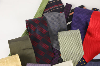Michael Jordan's Ties - Lot of 31 (ex-"The Last Dance" Security Guard & Family LOA)