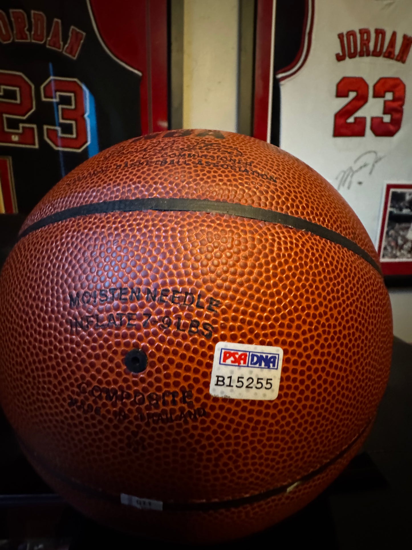 Kobe Bryant Signed Authentic Spalding basketball Bold Signature PSA DNA COA