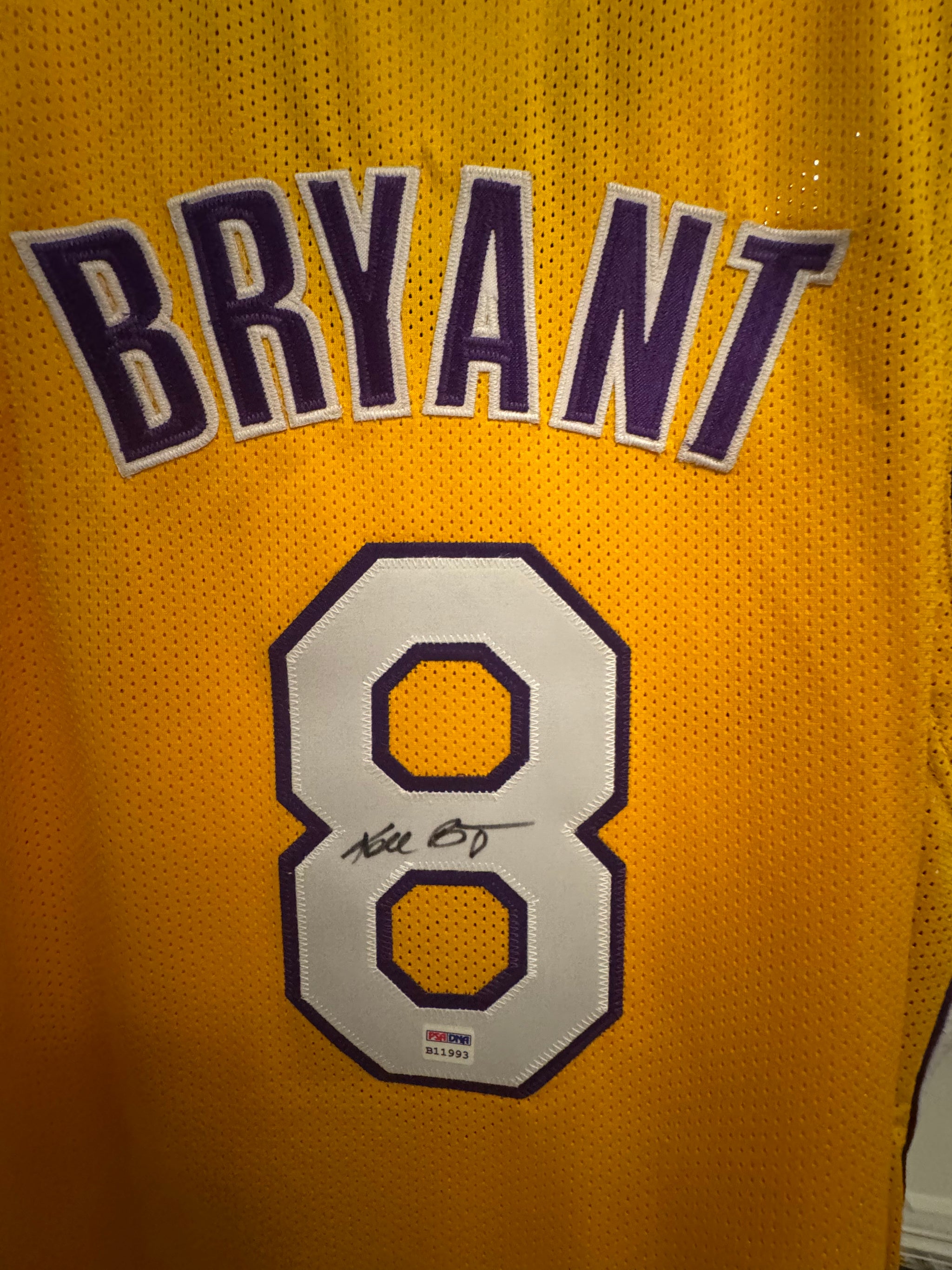 Kobe Bryant Signed LA Lakers Jersey PSA DNA COA