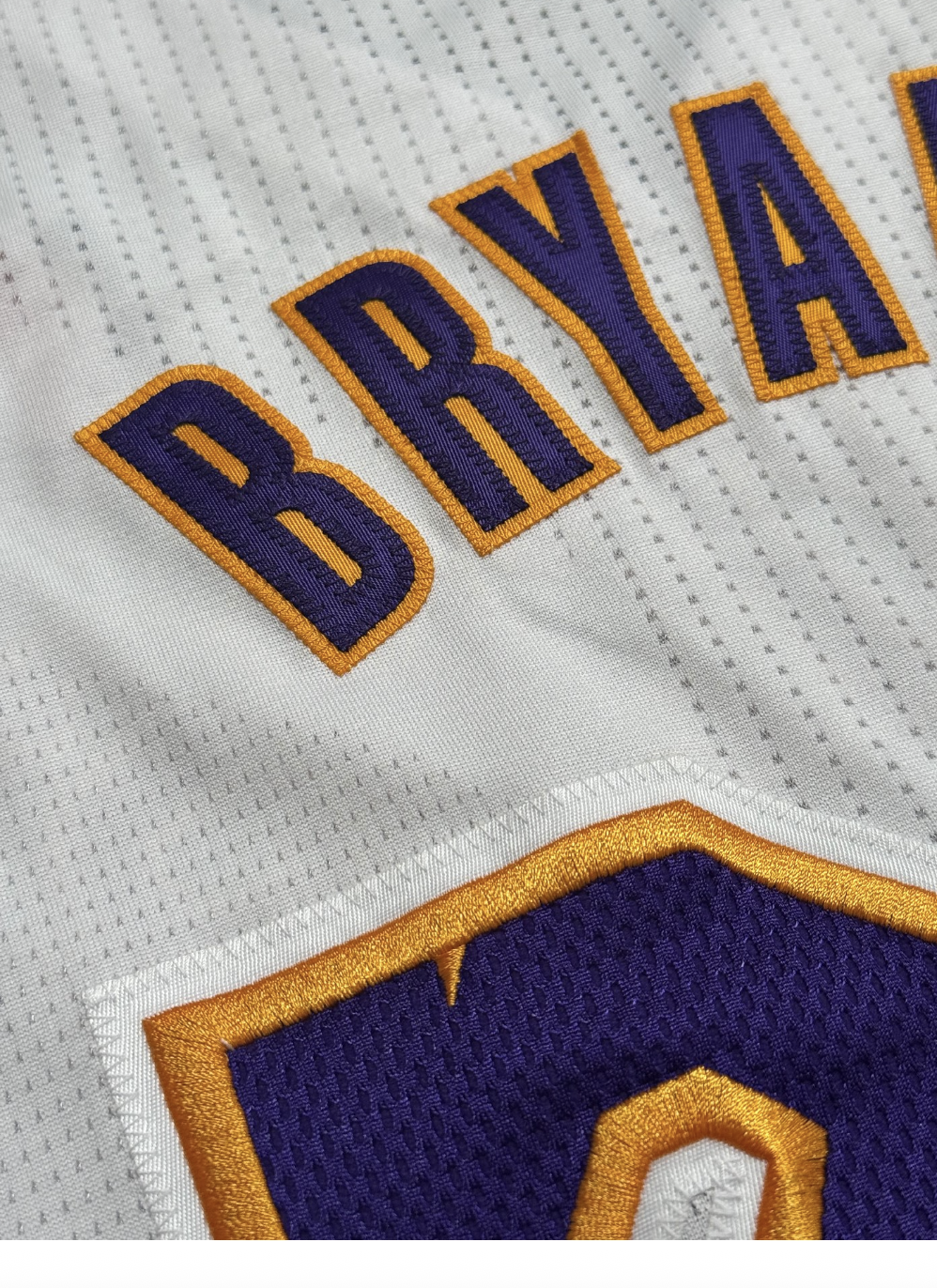 2012-13 Kobe Bryant LA Lakers Game-Used/Issued Jersey