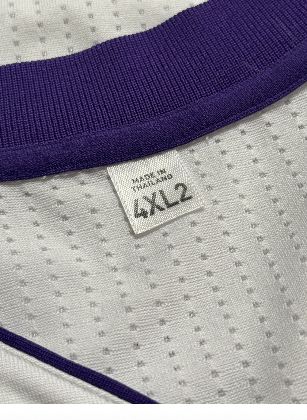 2012-13 Kobe Bryant LA Lakers Game-Used/Issued Jersey