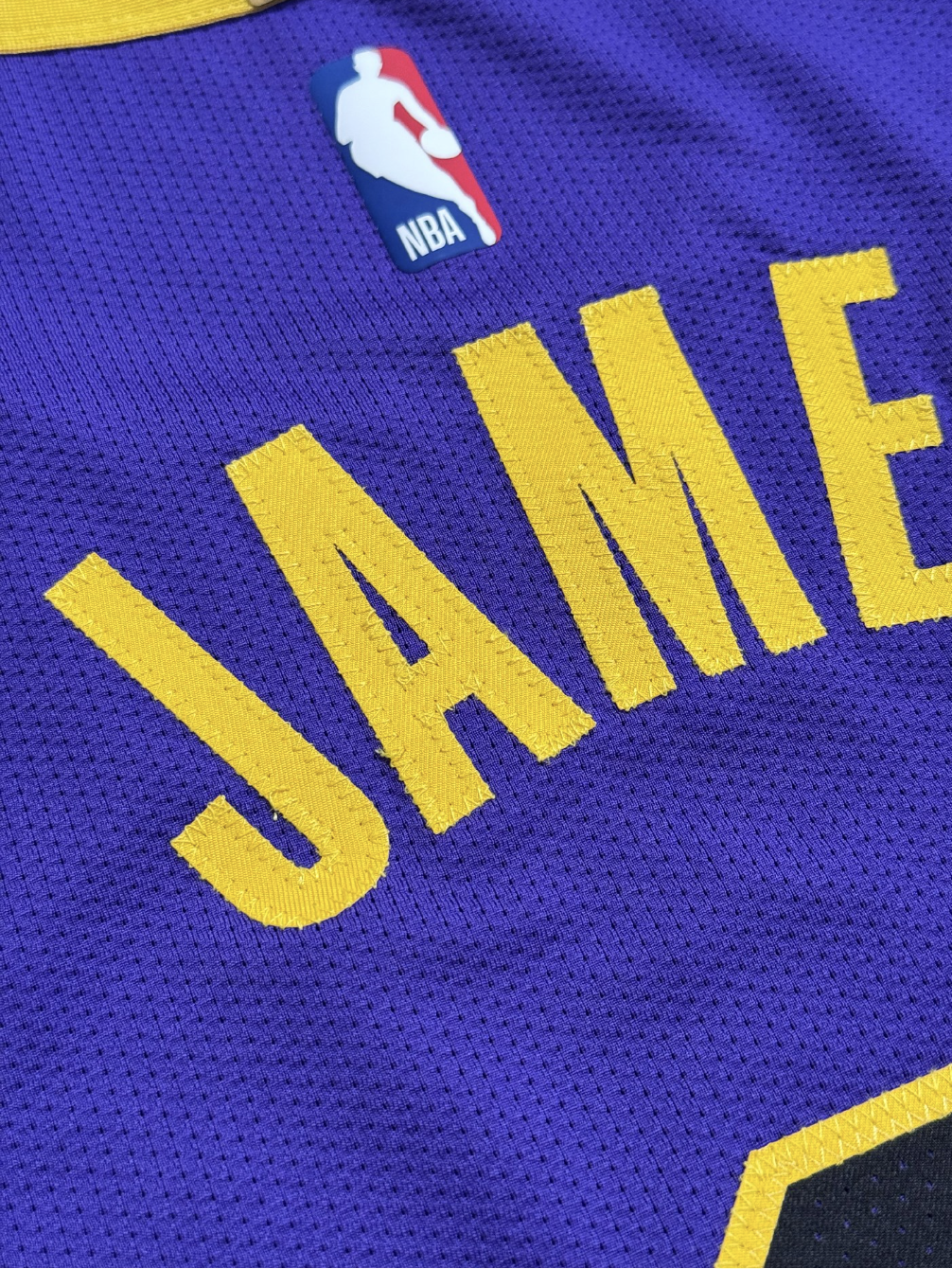 2022-23 LeBron James LA Lakers Statement Game Used/Issued Jersey