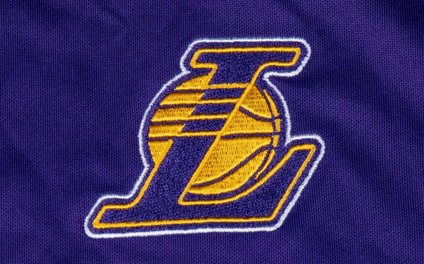 Kobe Bryant 2002 03 Los Angeles Lakers Warm Up Shirt Game Used/Game Issued MEARS LOA Authentic