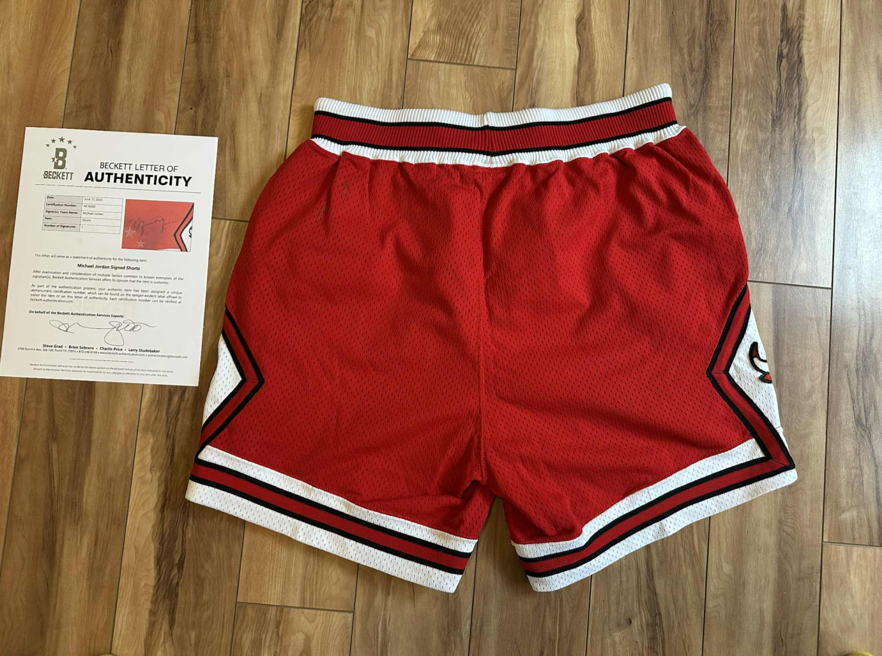 Michael Jordan Signed Chicago Bulls Authentic Red Shorts Beckett LOA