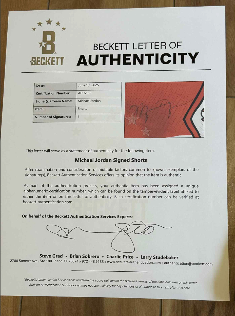 Michael Jordan Signed Chicago Bulls Authentic Red Shorts Beckett LOA