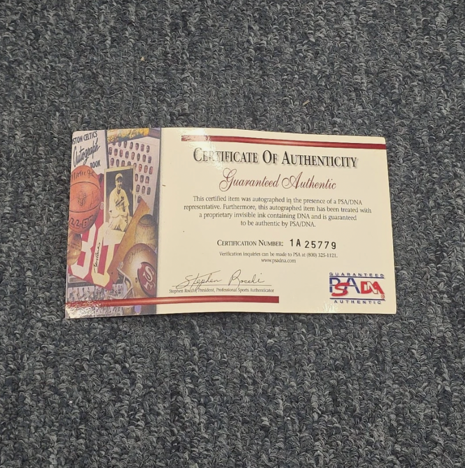 Kobe Bryant Signed Basketball PSA/DNA LA Lakers Spalding NBA Ball