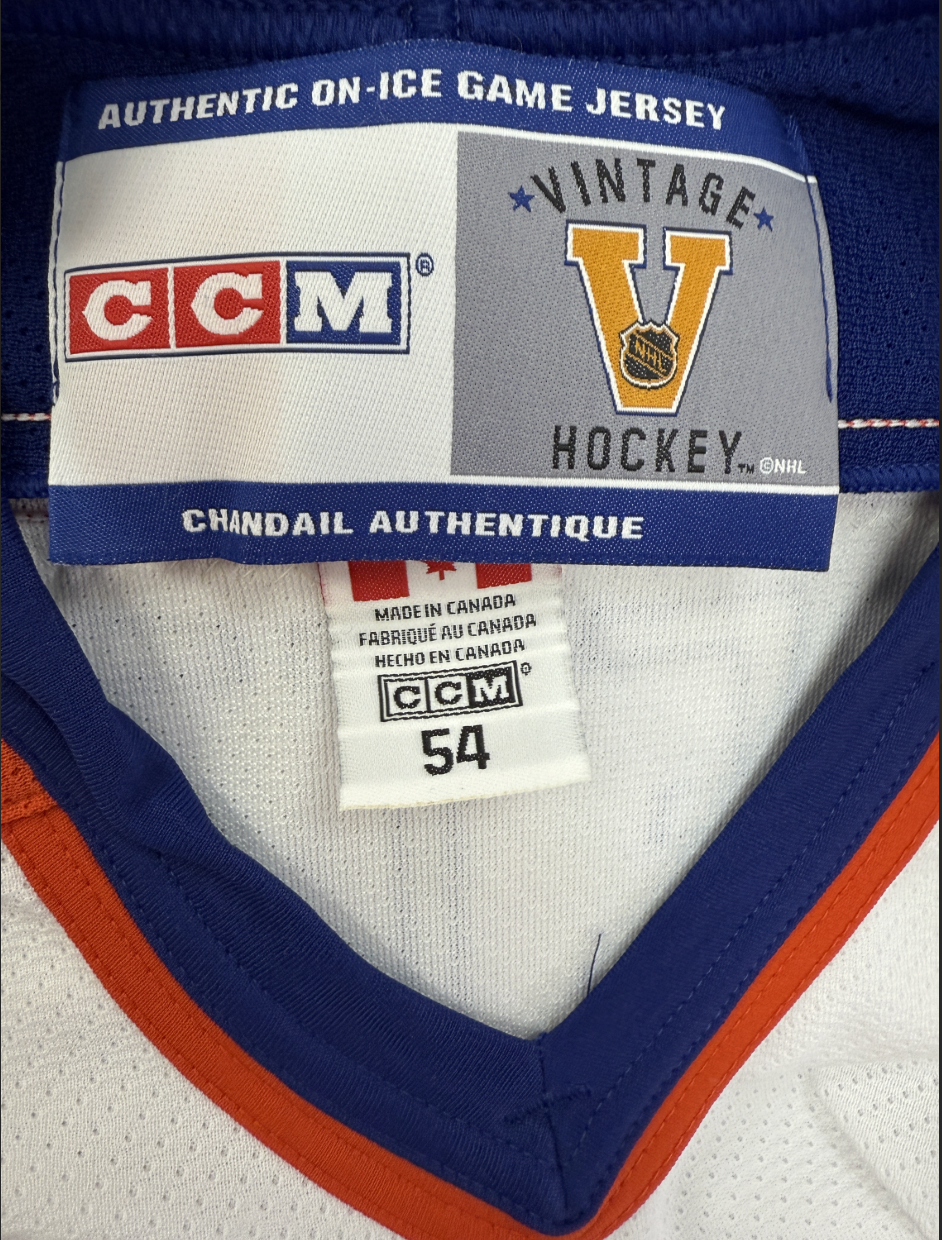 Wayne Gretzky Signed Edmonton Oilers CCM Vintage Style Hockey Jersey (Beckett/BAS LOA & Gretzky Hologram)