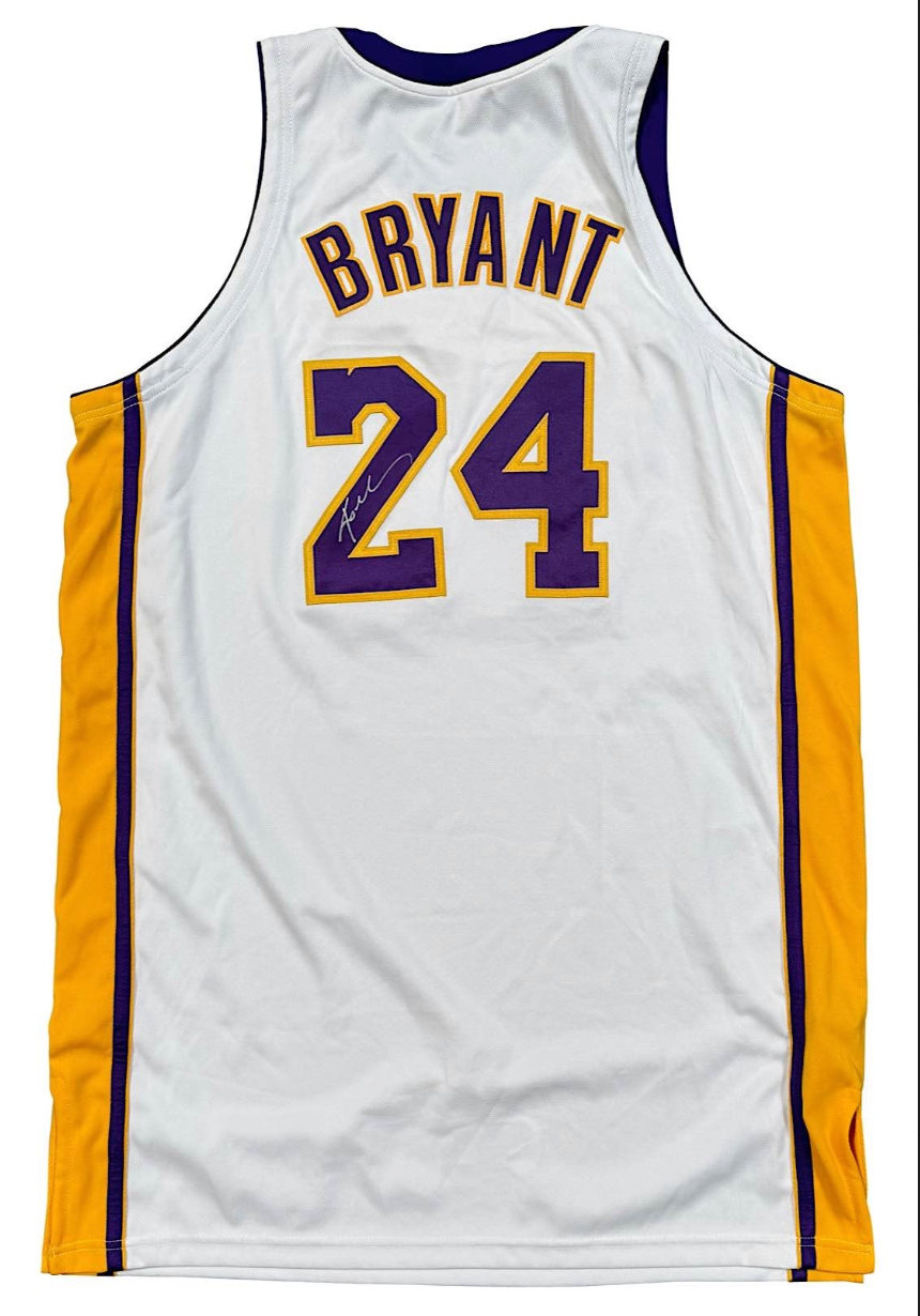 2006-07 Kobe Bryant LA Lakers Game-Issued & Autographed Jersey (JSA • Scoring Champ Season)