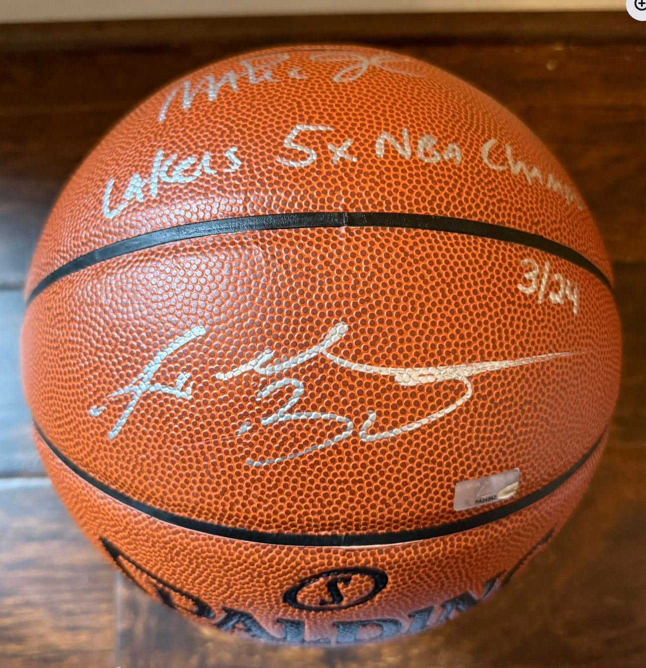 Kobe Bryant X Magic signed Basketball LE /24 Panini