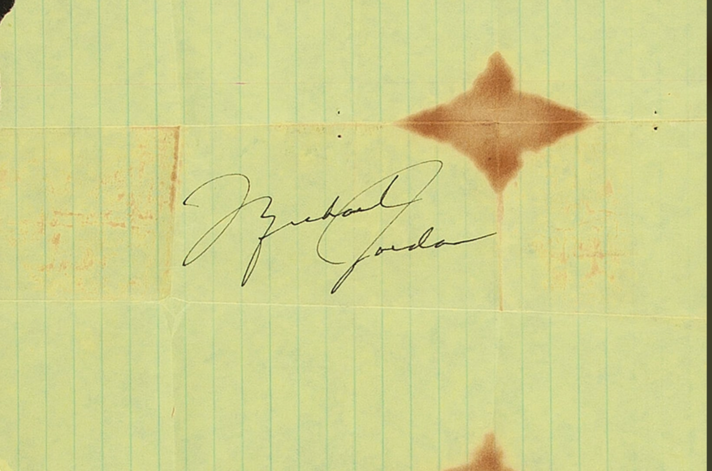 Michael Jordan Signed Stunning ULTRA vintage Cut