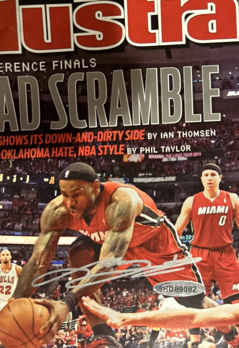 Lebron James Signed Sports Illustrated Magazine UDA