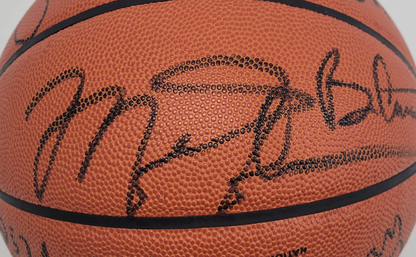 1992-93 Chicago Bulls 3-Peat NBA Champions Team Signed Spalding Basketball w/ Michael Jordan Beckett LOA