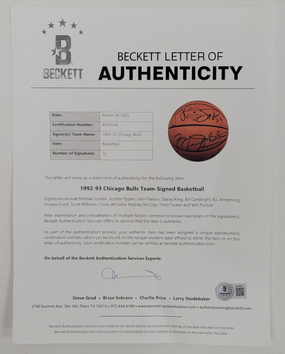 1992-93 Chicago Bulls 3-Peat NBA Champions Team Signed Spalding Basketball w/ Michael Jordan Beckett LOA