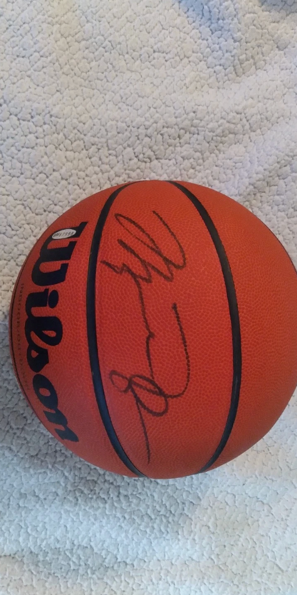 MICHAEL JORDAN Signed WILSON JET Basketball w/ UDA COA and UDA bag