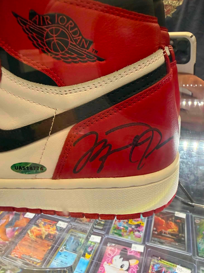 Michael Jordan Signed Nike Air Jordan 1 High Chicago Signed UDA Autographed Sneakers Size 8.5